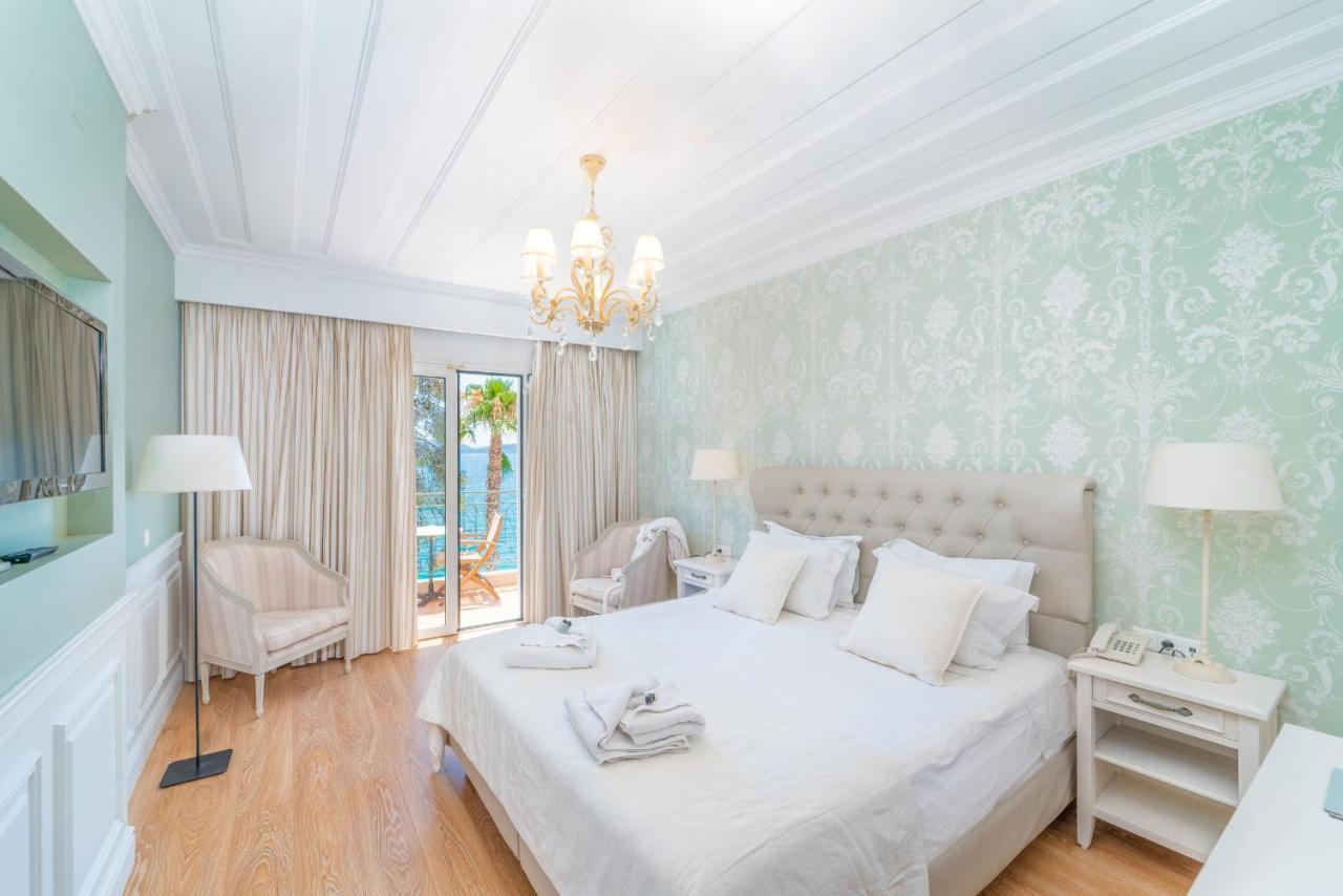Orion Hotel Nydri  Ngoại thất bức ảnh