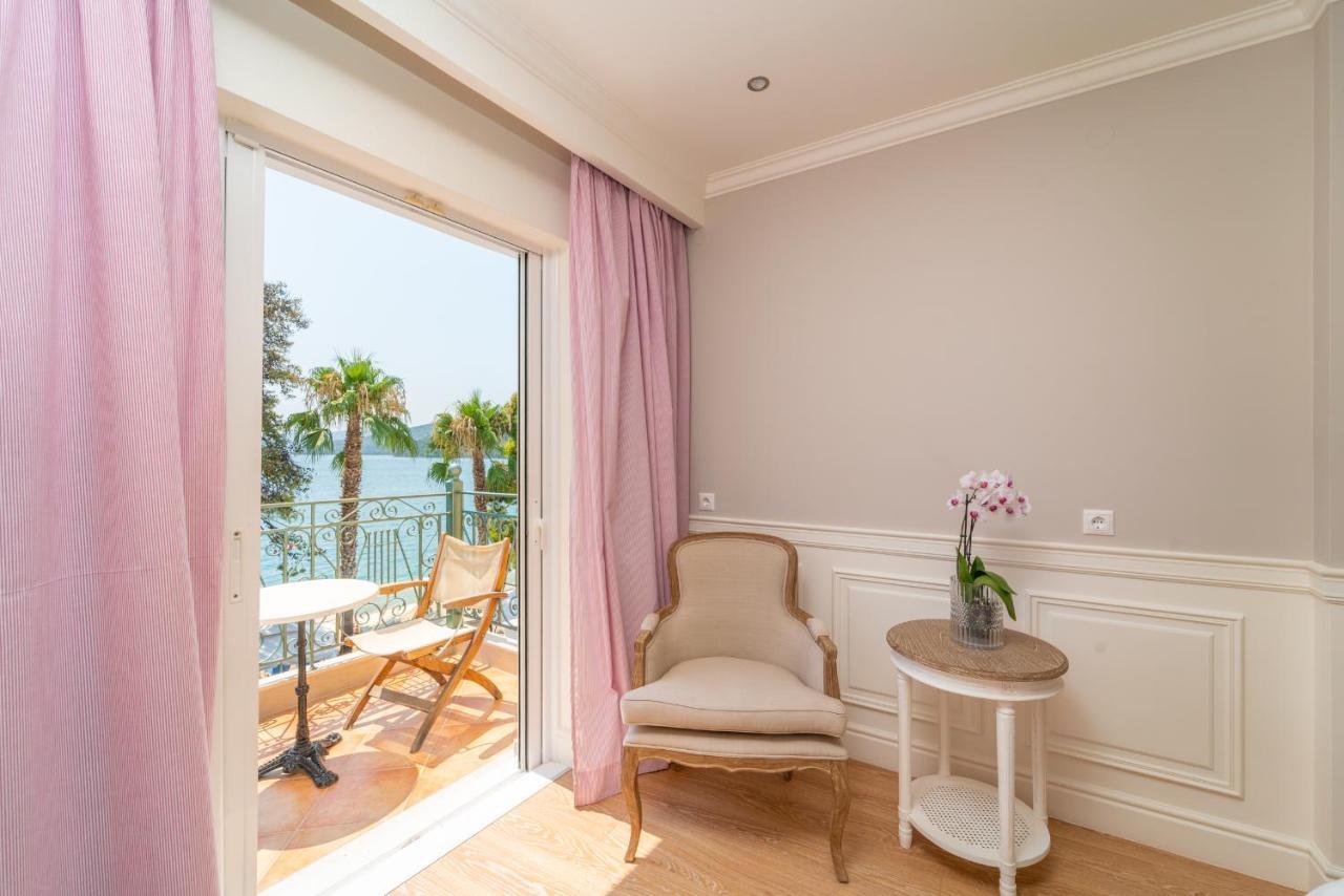 Orion Hotel Nydri  Ngoại thất bức ảnh